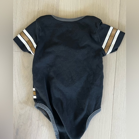Las Vegas Golden knights Black and Gold Kids One Piece size 12 months - Picture 4 of 4
